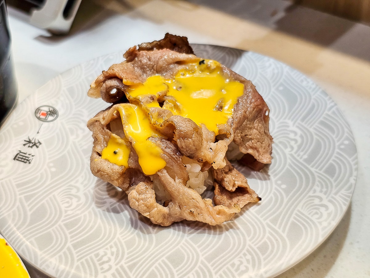 高雄鳳山大全聯美食|一条通新幹線壽司 新幹線列車送餐超吸睛!平價迴轉壽司必吃 - 第14張圖 高雄鳳山大全聯美食|一条通新幹線壽司 新幹線列車送餐超吸睛!平價迴轉壽司必吃