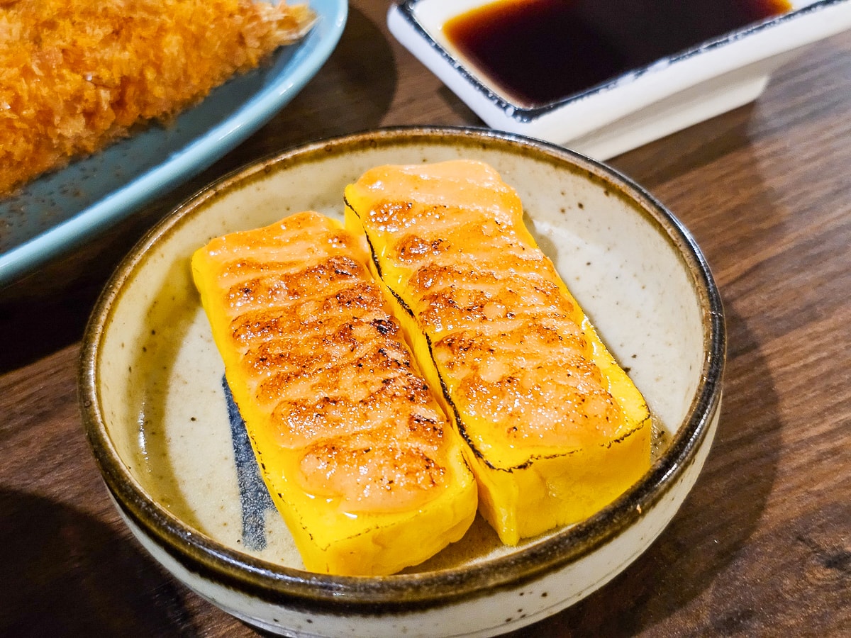 東港日式料理推薦|一敘食事 質感微醺系餐廳,生魚片、定食、握壽司到丼飯一次滿足,寵物友善不落地 - 第18張圖 東港日式料理推薦|一敘食事 質感微醺系餐廳,生魚片、定食、握壽司到丼飯一次滿足,寵物友善不落地