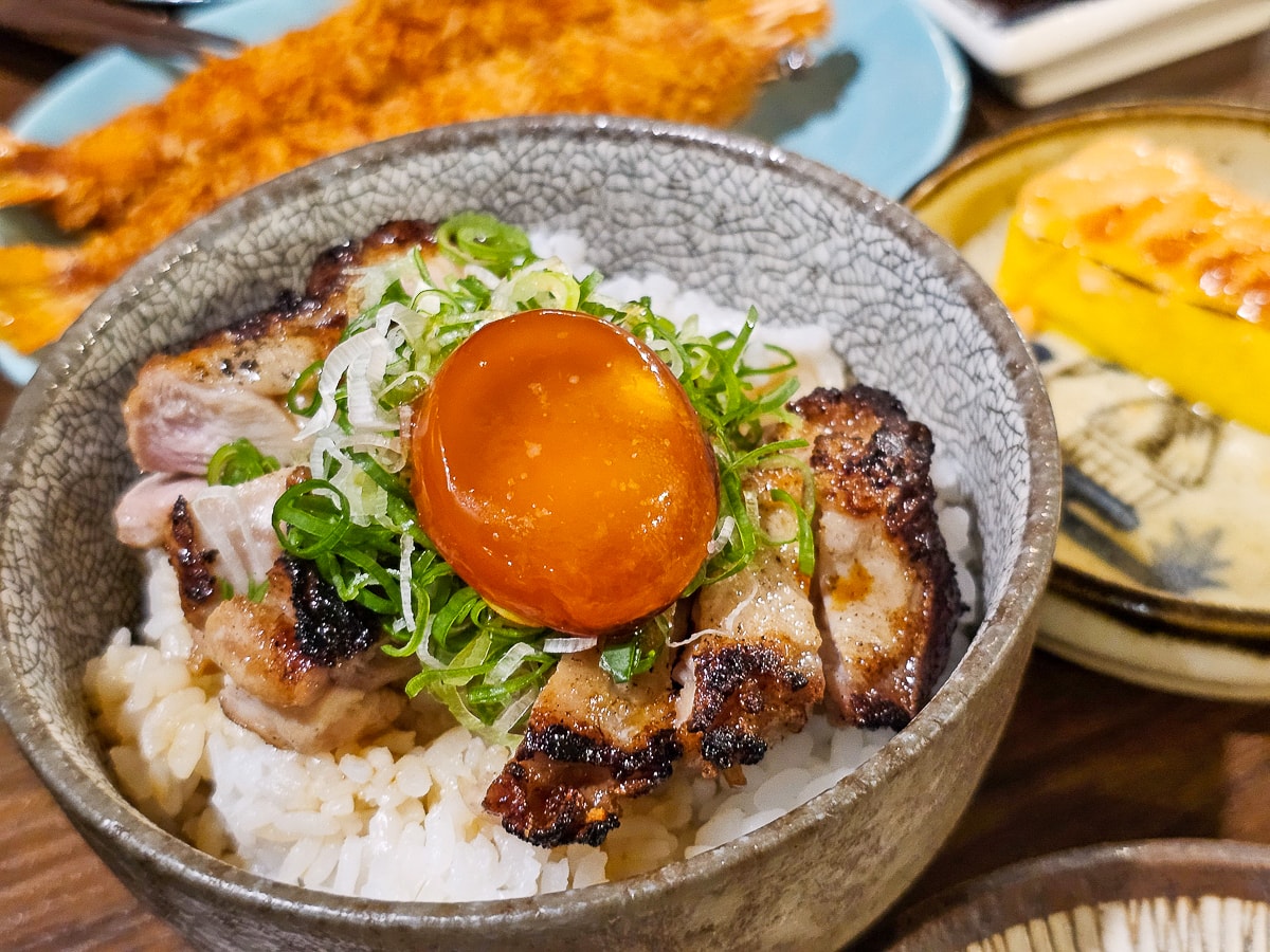 東港日式料理推薦|一敘食事 質感微醺系餐廳,生魚片、定食、握壽司到丼飯一次滿足,寵物友善不落地 - 第25張圖 東港日式料理推薦|一敘食事 質感微醺系餐廳,生魚片、定食、握壽司到丼飯一次滿足,寵物友善不落地
