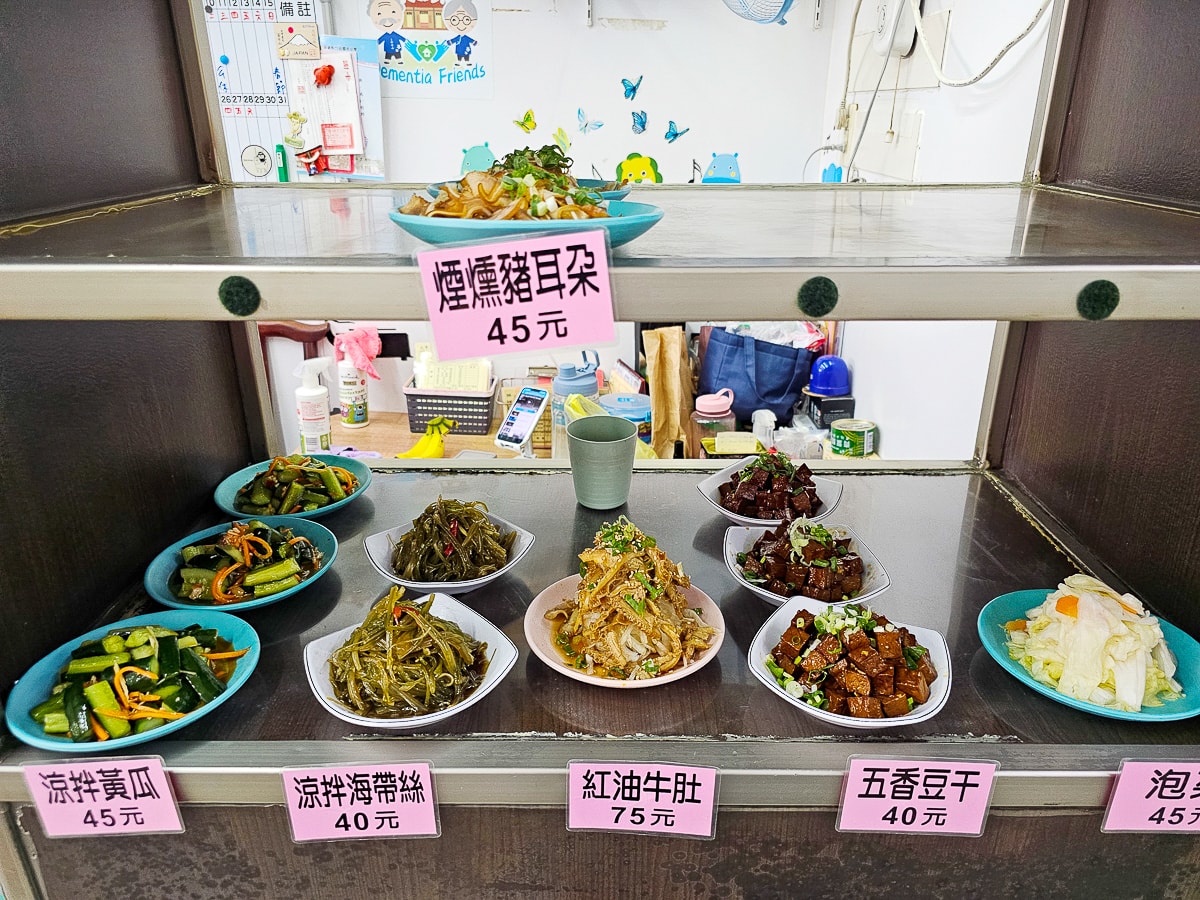 竹田美食|大禾園 人氣爆棚北方麵食!平假日都排隊,鍋貼、牛肉捲餅、甜烙餅一吃上癮 - 第10張圖 竹田美食|大禾園 人氣爆棚北方麵食!平假日都排隊,鍋貼、牛肉捲餅、甜烙餅一吃上癮