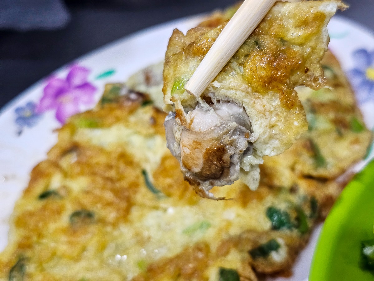 鳳山小吃|五甲無名蝦仁飯 現炒青菜一盤只要40元!俗擱大碗,必點肥美蚵仔煎蛋+蛤仔湯 - 第14張圖 鳳山小吃|五甲無名蝦仁飯 現炒青菜一盤只要40元!俗擱大碗,必點肥美蚵仔煎蛋+蛤仔湯