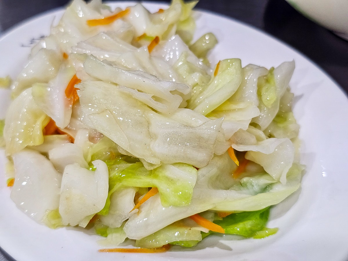 鳳山小吃|五甲無名蝦仁飯 現炒青菜一盤只要40元!俗擱大碗,必點肥美蚵仔煎蛋+蛤仔湯 - 第15張圖 鳳山小吃|五甲無名蝦仁飯 現炒青菜一盤只要40元!俗擱大碗,必點肥美蚵仔煎蛋+蛤仔湯