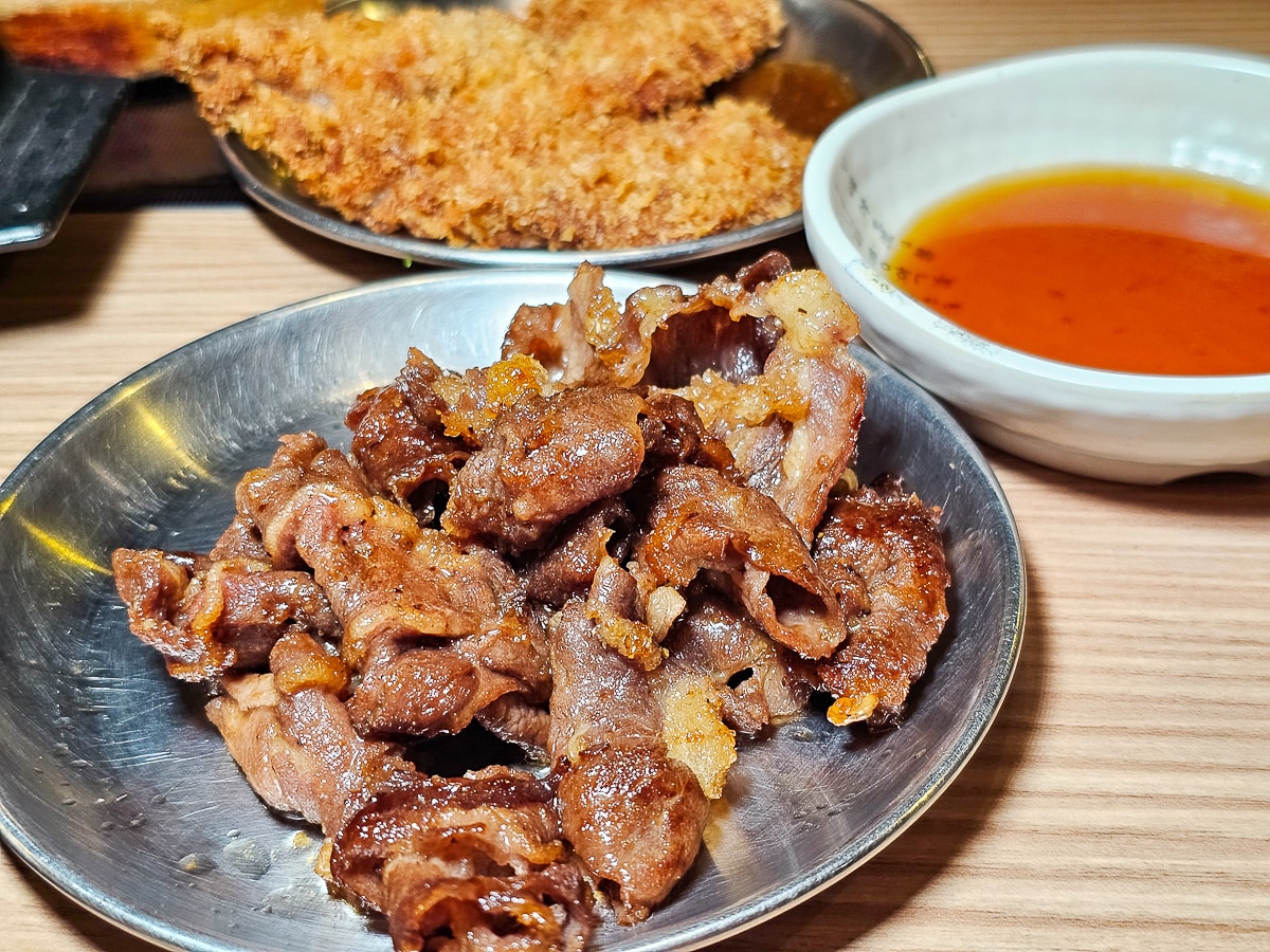 高雄韓式吃到飽|槿韓食堂 32道現點現做韓國料理+10種小菜無限量供應,CP值爆表! - 第23張圖 高雄韓式吃到飽|槿韓食堂 32道現點現做韓國料理+10種小菜無限量供應,CP值爆表!