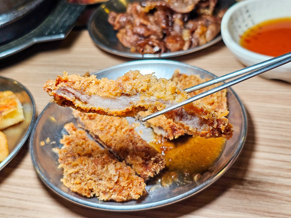 高雄韓式吃到飽|槿韓食堂 32道現點現做韓國料理+10種小菜無限量供應,CP值爆表! - 第17張圖 高雄韓式吃到飽|槿韓食堂 32道現點現做韓國料理+10種小菜無限量供應,CP值爆表!