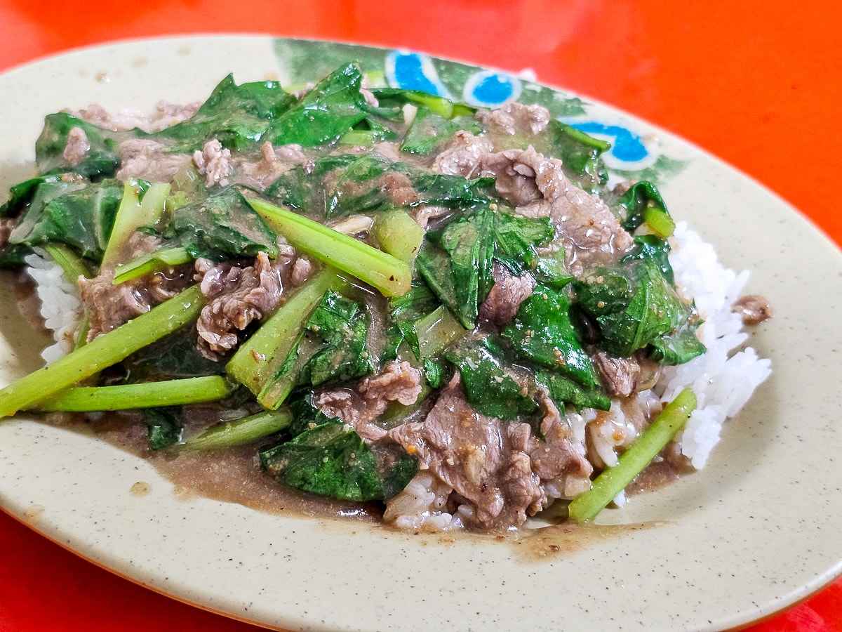 五甲美食|阿華羊肉 羊肉燴飯份量驚人!羊肉無騷味、湯頭清甜順口,只賣晚上! - 第8張圖 五甲美食|阿華羊肉 羊肉燴飯份量驚人!羊肉無騷味、湯頭清甜順口,只賣晚上!