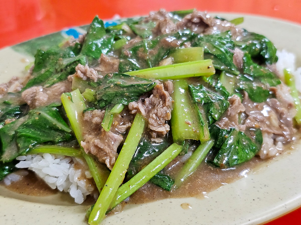 五甲美食|阿華羊肉 羊肉燴飯份量驚人!羊肉無騷味、湯頭清甜順口,只賣晚上! - 第9張圖 五甲美食|阿華羊肉 羊肉燴飯份量驚人!羊肉無騷味、湯頭清甜順口,只賣晚上!