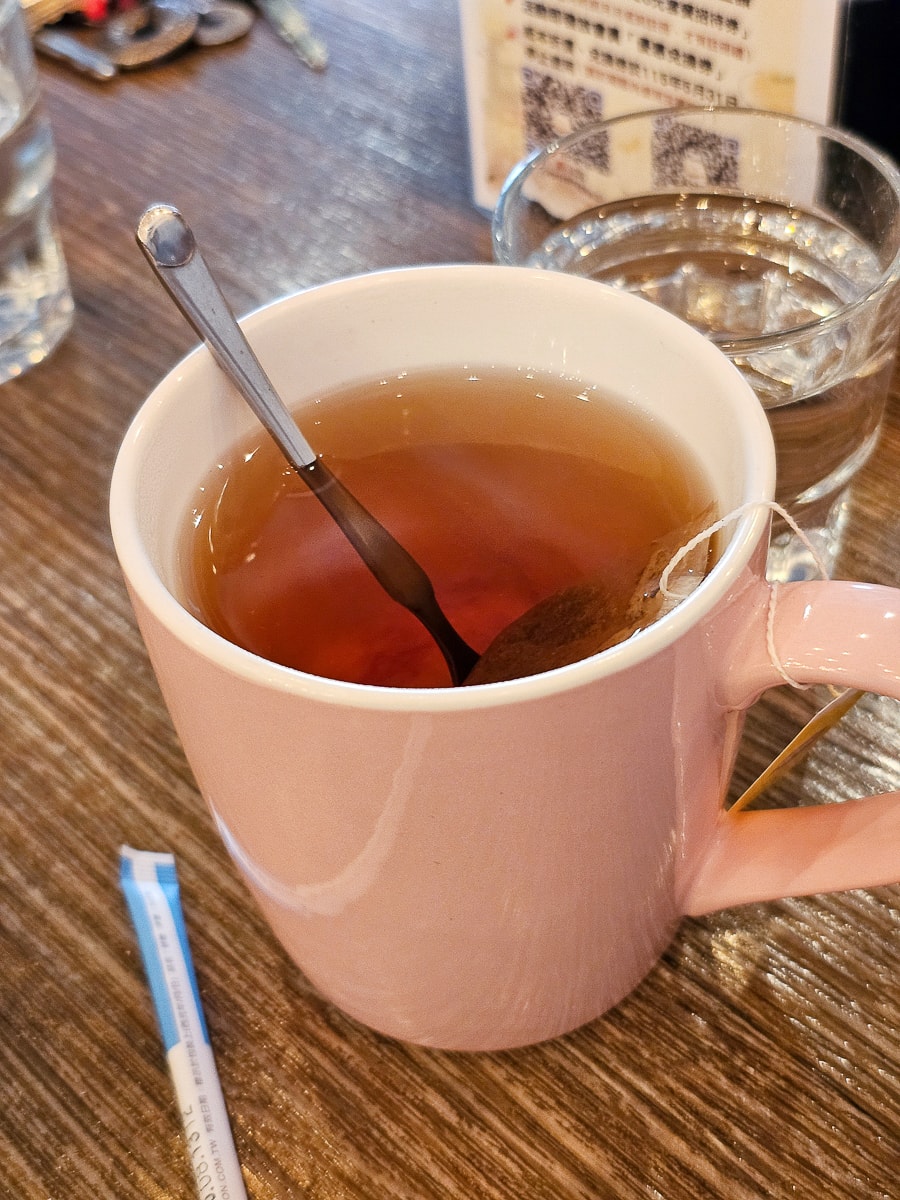 三多商圈|235巷PASTA-新光店 義大利麵120元起,從學生時代吃到現在!超平價不收服務費的義大利麵餐廳 - 第19張圖 三多商圈|235巷PASTA-新光店 義大利麵120元起,從學生時代吃到現在!超平價不收服務費的義大利麵餐廳