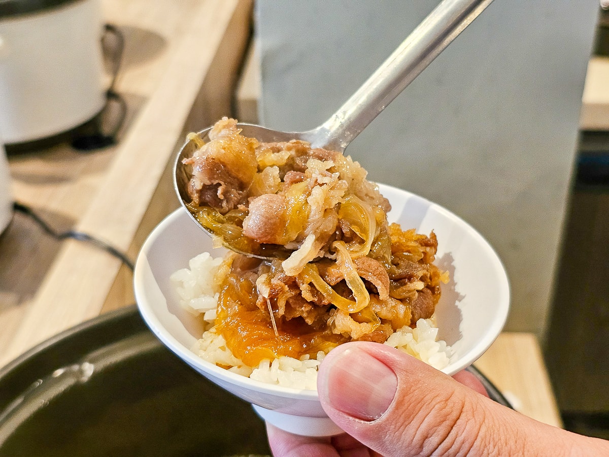 高雄火鍋吃到飽|青木堂鍋物左營店 平日午餐399元吃到飽!爽吃牛丼超過癮~下午不休息,不收服務費 - 第17張圖 青木堂
