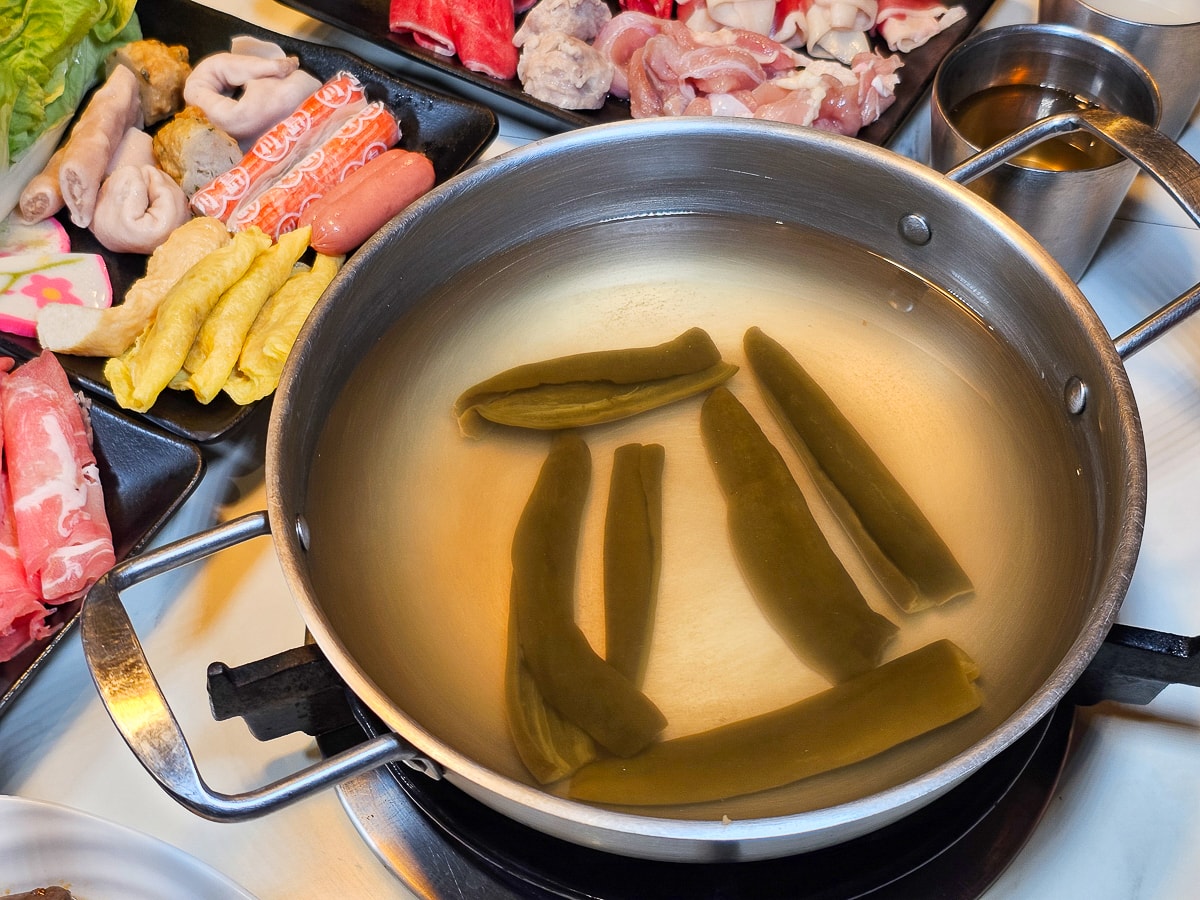 高雄火鍋吃到飽|青木堂鍋物左營店 平日午餐399元吃到飽!爽吃牛丼超過癮~下午不休息,不收服務費 - 第29張圖 青木堂