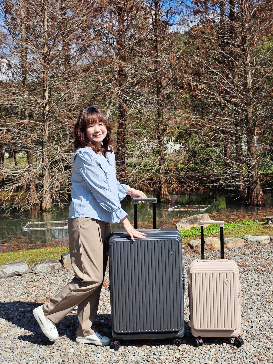 行李箱直接升級!NARECA 娜芮家|小樽前開式旅行箱 掛勾杯架+避震煞車輪,搭配壓縮收納袋,旅行瞬間變輕鬆 - 第15張圖 行李箱直接升級!NARECA 娜芮家|小樽前開式旅行箱 掛勾杯架+避震煞車輪,搭配壓縮收納袋,旅行瞬間變輕鬆