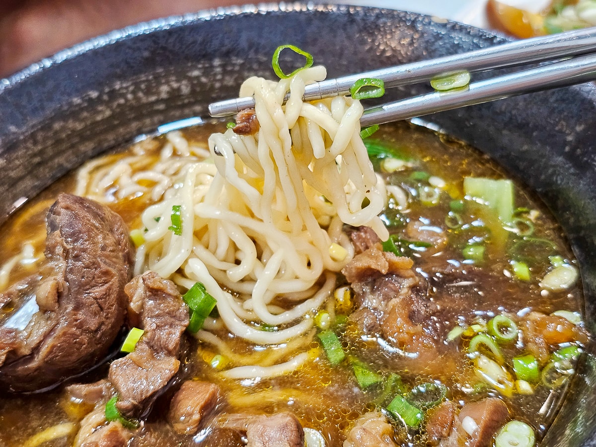 海伯牛肉麵