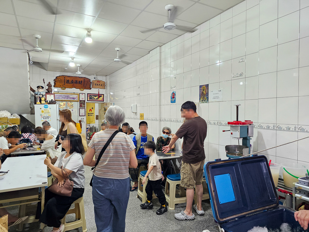 車城美食|正記黃家綠豆蒜 飄香70年老店!福安宮旁人氣排隊古早味,每碗50元 - 第5張圖 車城美食|正記黃家綠豆蒜 飄香70年老店!福安宮旁人氣排隊古早味,每碗50元