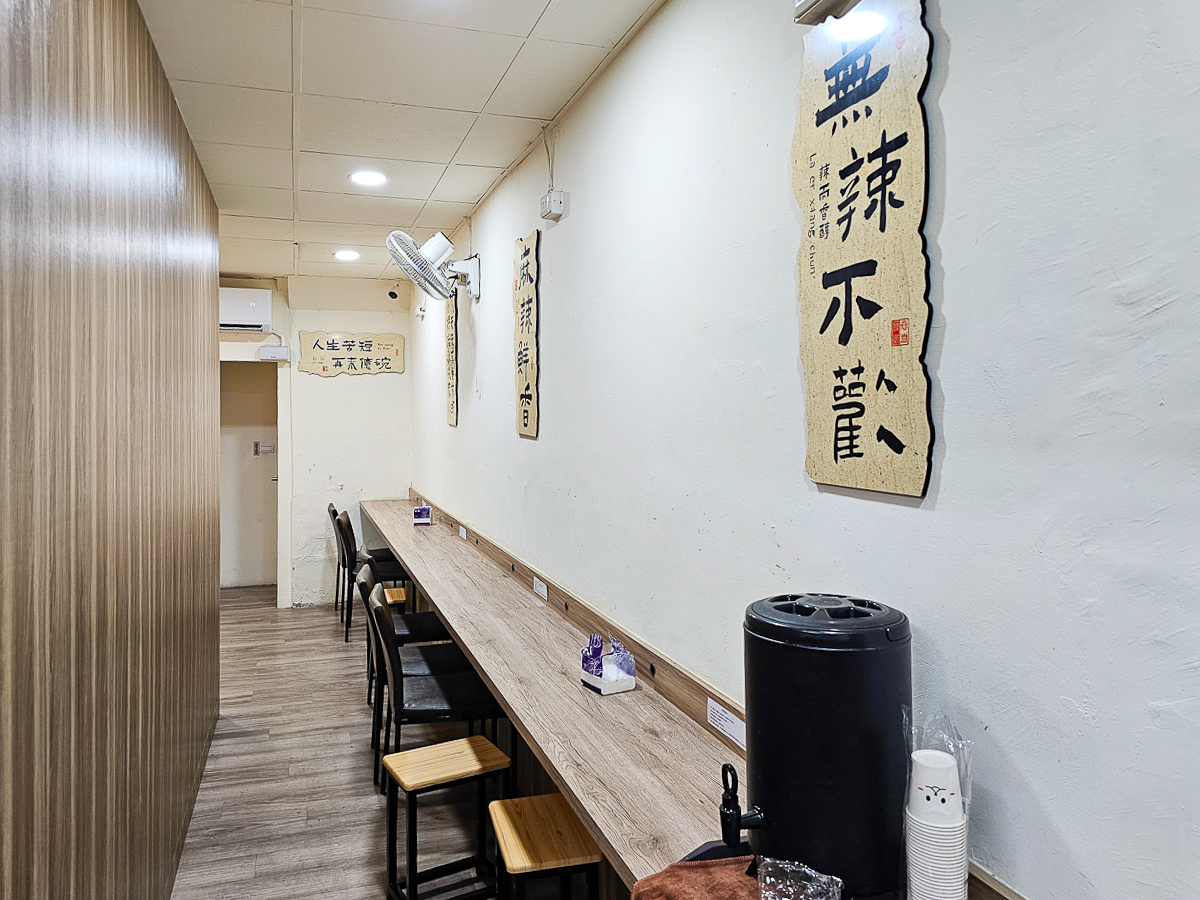 囍結X粮緣黃燜雞米飯店