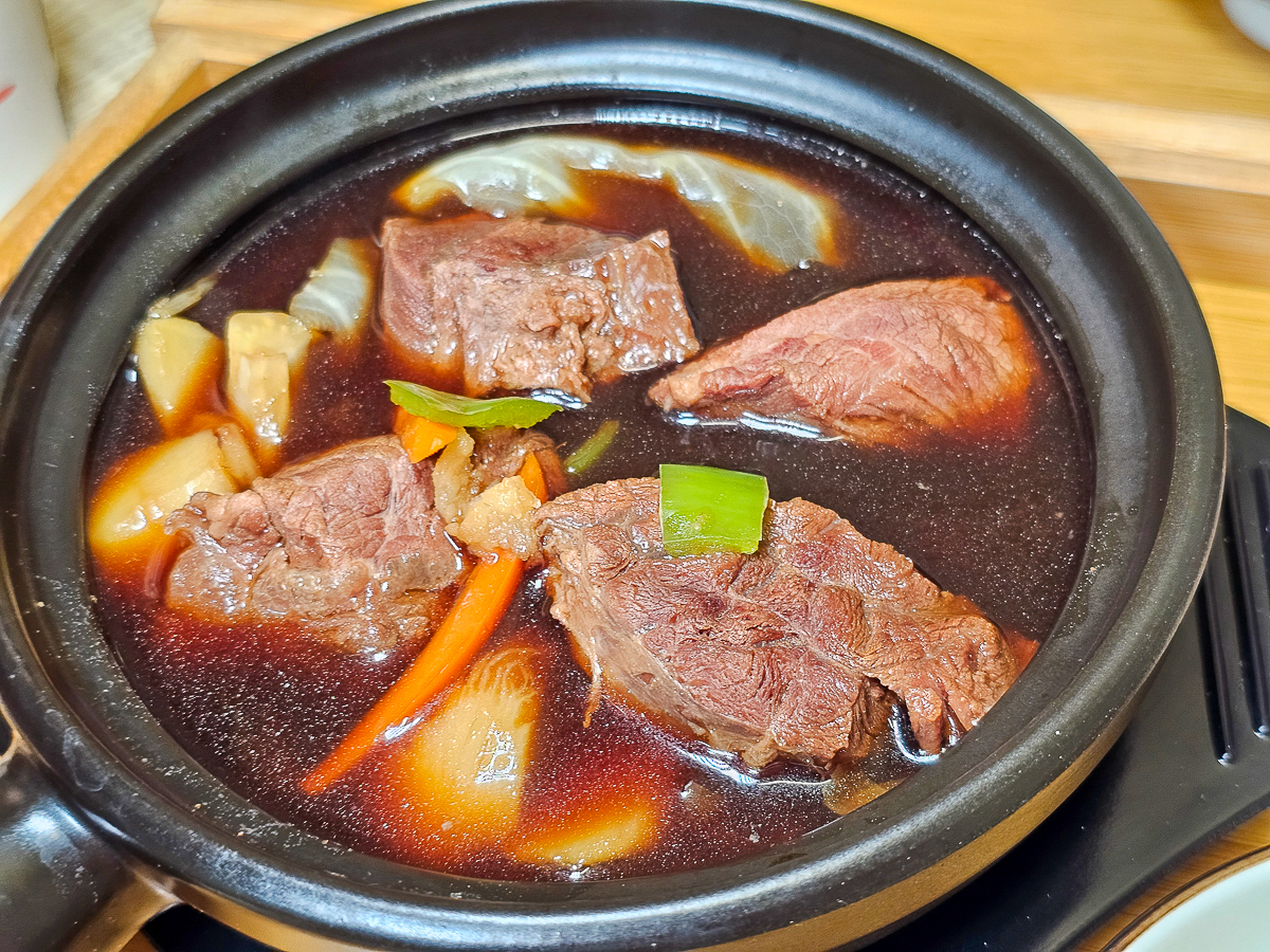 囍結X粮緣黃燜雞米飯店