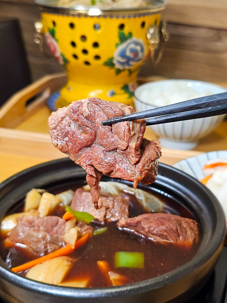 囍結X粮緣黃燜雞米飯店