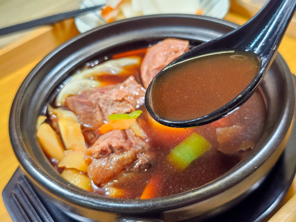 囍結X粮緣黃燜雞米飯店