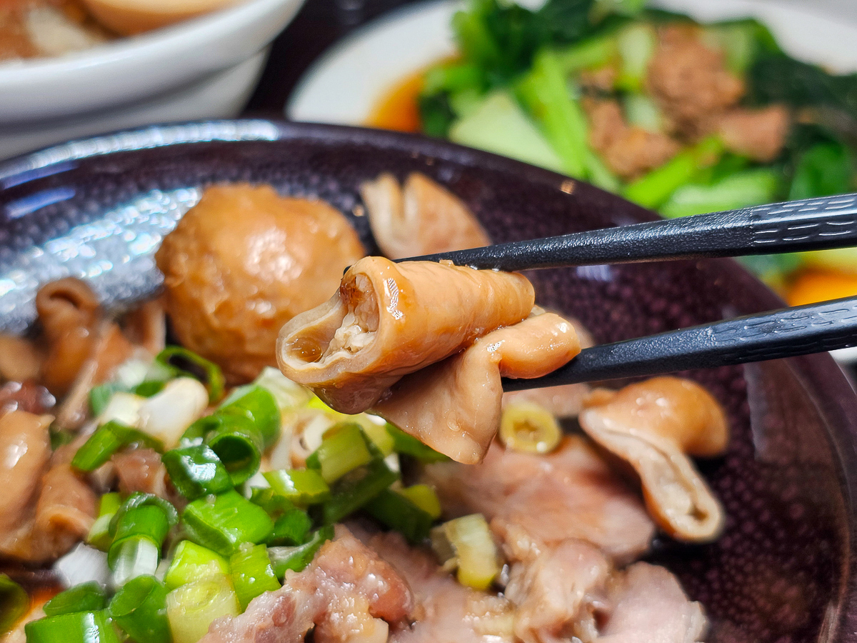 嘉義隱藏版美食|滷憶食堂 在地人大推銷魂滷肉飯,百元有找就能吃超飽! - 第29張圖 嘉義隱藏版美食|滷憶食堂 在地人大推銷魂滷肉飯,百元有找就能吃超飽!