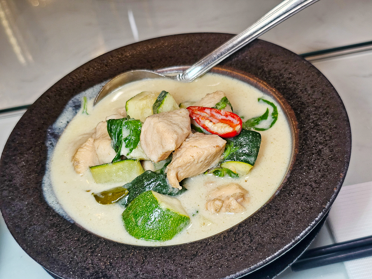 墾丁美食推薦|墾丁凱撒大飯店蓮花餐廳 道地泰式料理酸辣開胃又涮嘴 - 第20張圖 墾丁美食推薦|墾丁凱撒大飯店蓮花餐廳 道地泰式料理酸辣開胃又涮嘴