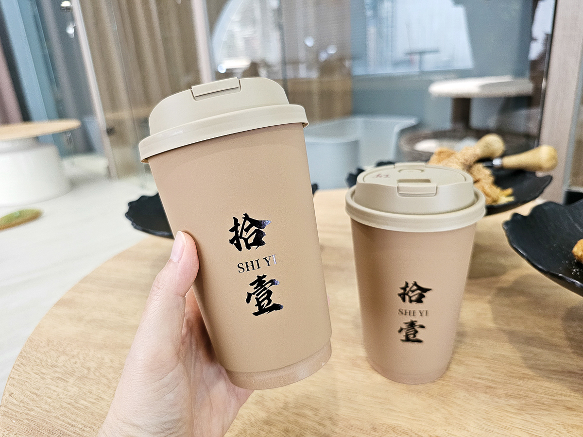 高雄貓咪咖啡廳|拾壹緬因貓會所 被超萌緬因貓包圍!必吃厚切炸牛排三明治 - 第23張圖 高雄貓咪咖啡廳|拾壹緬因貓會所 被超萌緬因貓包圍!必吃厚切炸牛排三明治