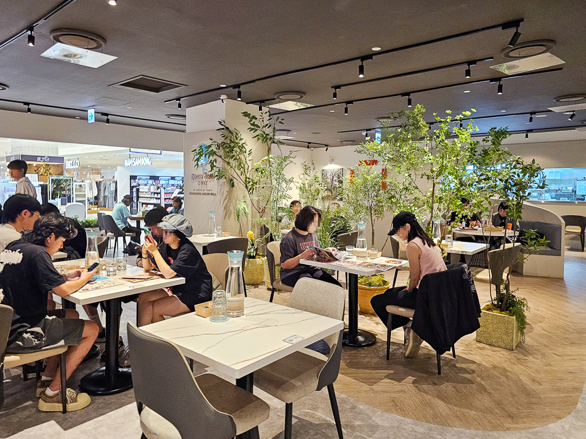 高雄前鎮區美食|成真咖啡高雄夢時代店 森林系網美咖啡廳推薦,早午餐、義大利麵、下午茶一次滿足 - 第6張圖 成真咖啡高雄夢時代店