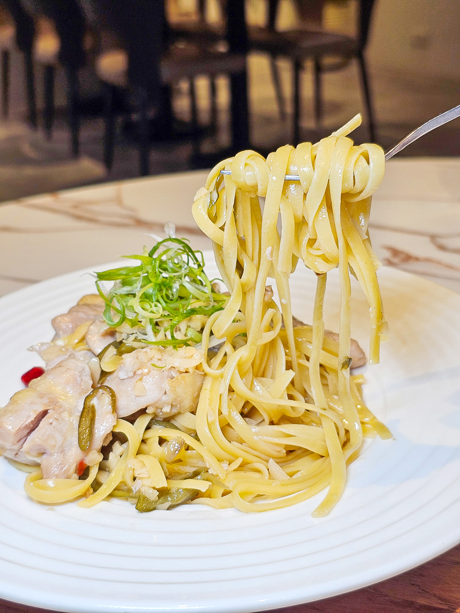 高雄前鎮區美食|成真咖啡高雄夢時代店 森林系網美咖啡廳推薦,早午餐、義大利麵、下午茶一次滿足 - 第20張圖 成真咖啡高雄夢時代店