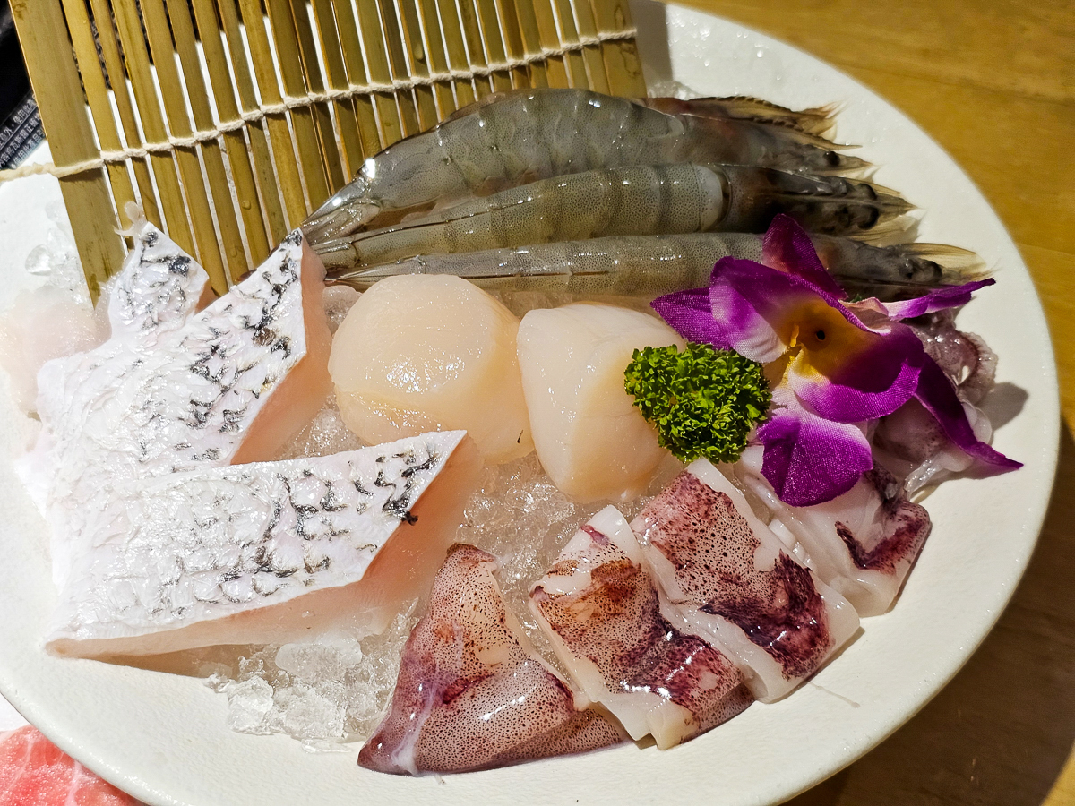 苗栗住宿推薦｜享沐時光莊園渡假酒店 一泊二食，房內獨立美人湯、700坪露天溫泉，入住就不想回家！
