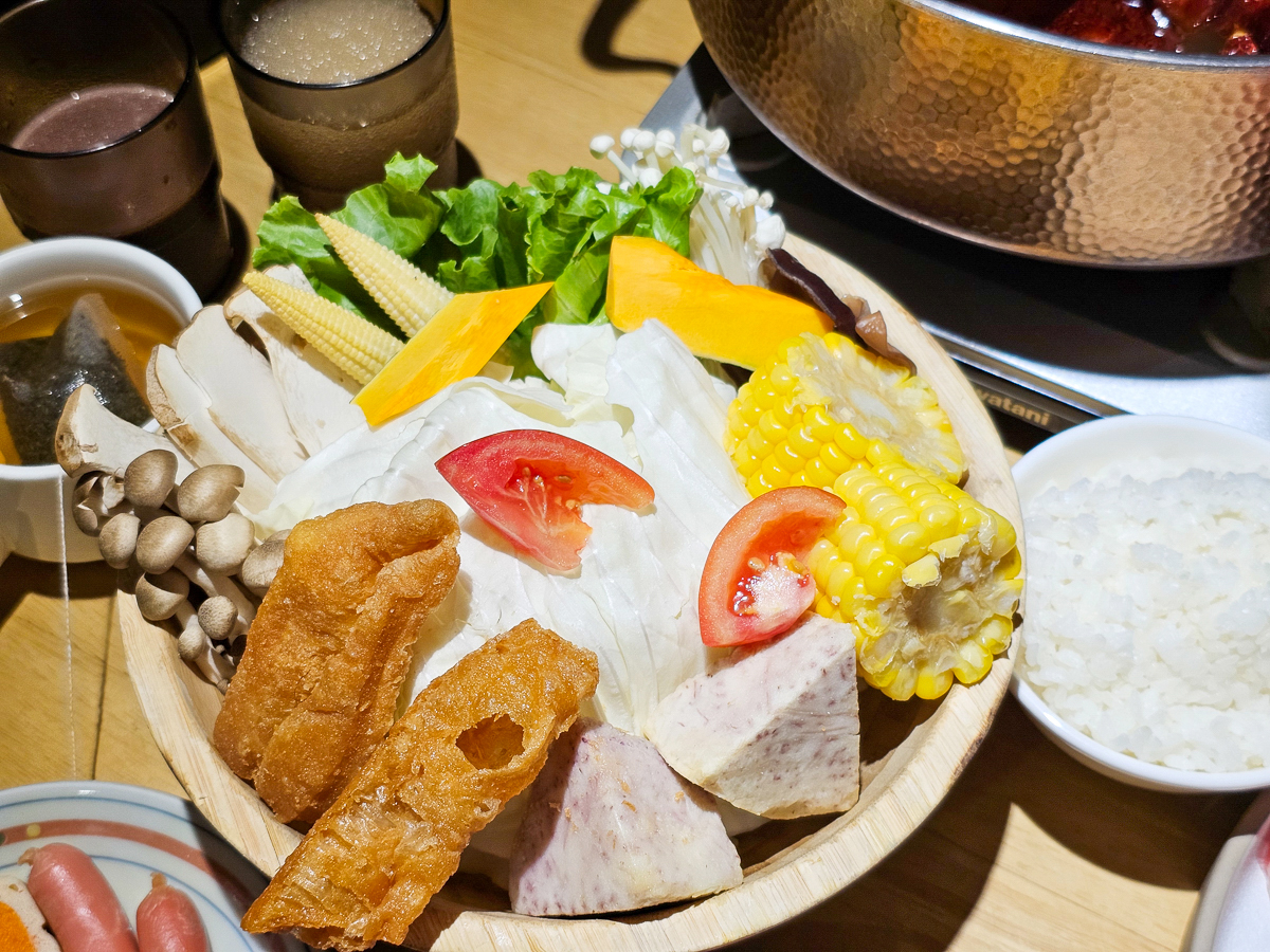 苗栗住宿推薦｜享沐時光莊園渡假酒店 一泊二食，房內獨立美人湯、700坪露天溫泉，入住就不想回家！