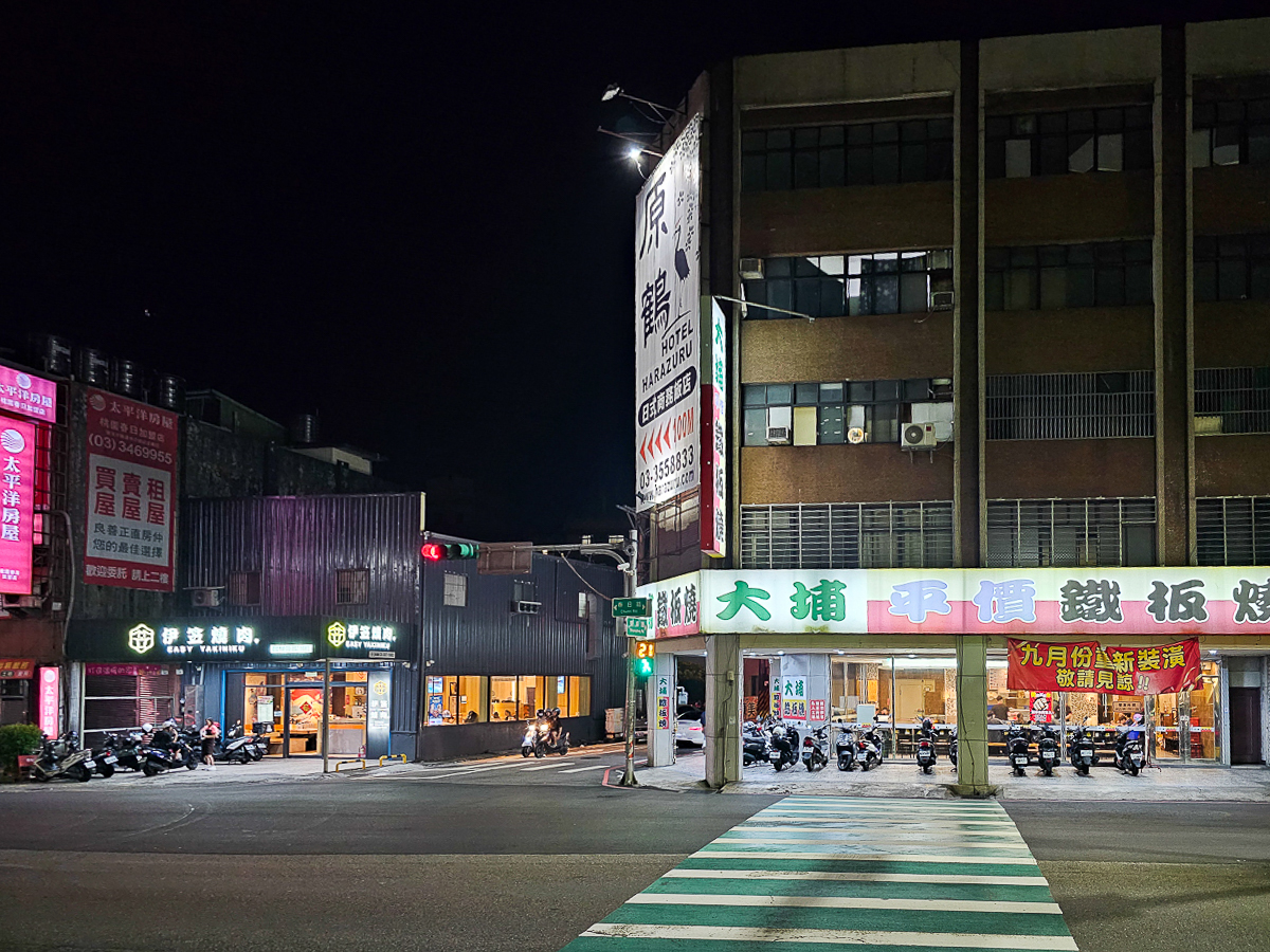 桃園住宿推薦｜桃園智選假日飯店桃園智選假日飯店 近桃園夜市、桃園機場，商務出差、搭機住宿首選