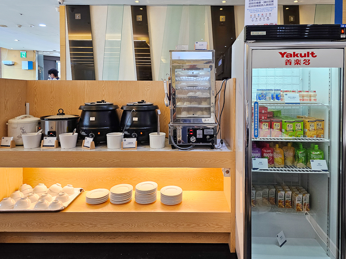 桃園住宿推薦｜桃園智選假日飯店桃園智選假日飯店 近桃園夜市、桃園機場，商務出差、搭機住宿首選